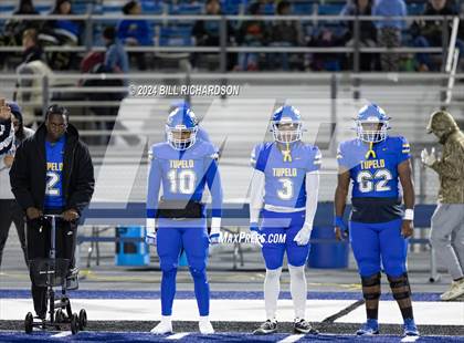 Thumbnail 1 in Madison Central vs. Tupelo (MHSAA 7A North State Championship) photogallery.