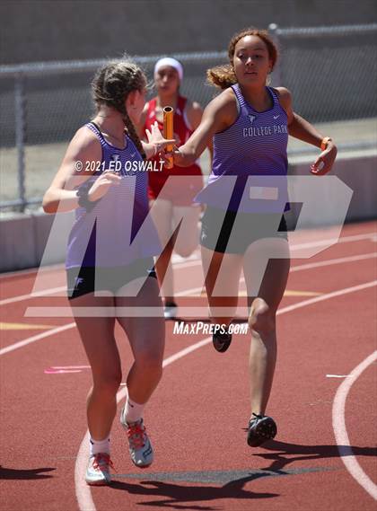 Thumbnail 3 in Pittsburg Relays (Relays: 4x100, Sprint Medley) photogallery.