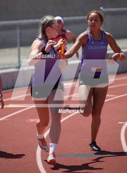 Thumbnail 1 in Pittsburg Relays (Relays: 4x100, Sprint Medley) photogallery.