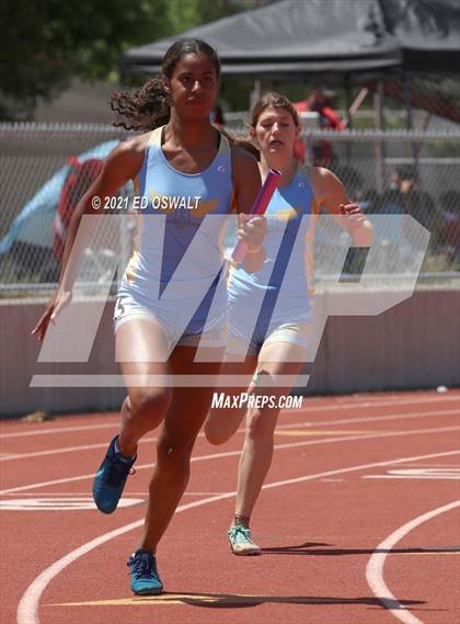 Thumbnail 1 in Pittsburg Relays (Relays: 4x100, Sprint Medley) photogallery.