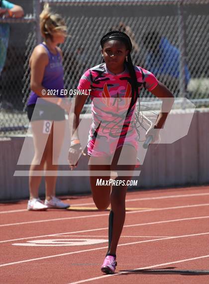Thumbnail 1 in Pittsburg Relays (Relays: 4x100, Sprint Medley) photogallery.