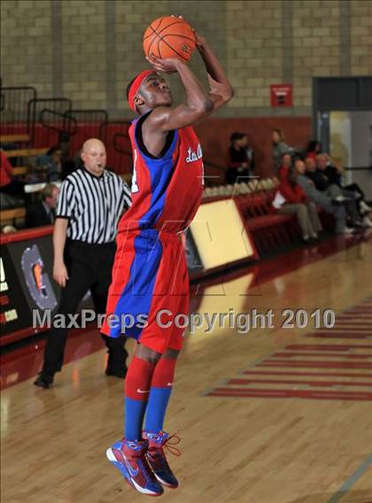 Thumbnail 3 in Upland vs. Los Alamitos (Nike Extravaganza) photogallery.