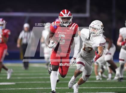 Thumbnail 2 in JSerra Catholic @ Mater Dei photogallery.