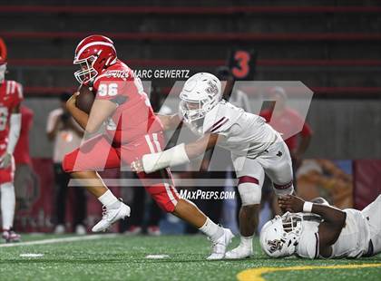 Thumbnail 3 in JSerra Catholic @ Mater Dei photogallery.