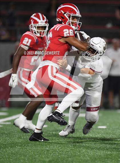 Thumbnail 2 in JSerra Catholic @ Mater Dei photogallery.