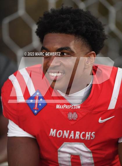 Thumbnail 1 in JSerra Catholic @ Mater Dei photogallery.