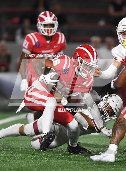 Thumbnail 2 in JSerra Catholic @ Mater Dei photogallery.
