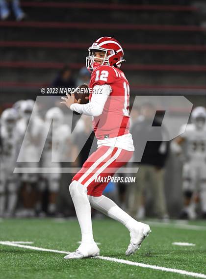 Thumbnail 1 in JSerra Catholic @ Mater Dei photogallery.