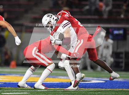Thumbnail 1 in JSerra Catholic @ Mater Dei photogallery.
