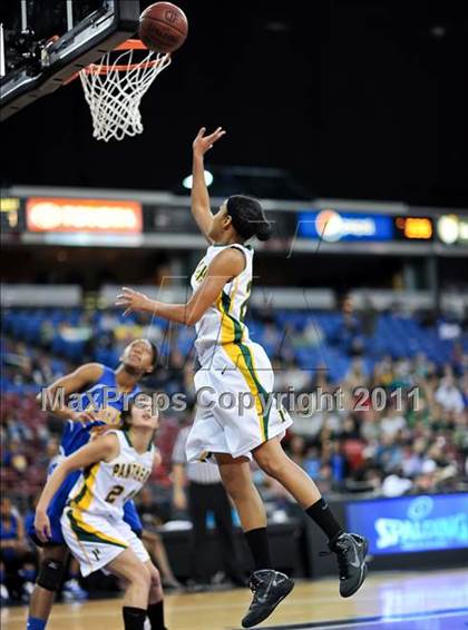 Thumbnail 3 in Pinewood vs. St. Bernard (CIF State D5 Final) photogallery.