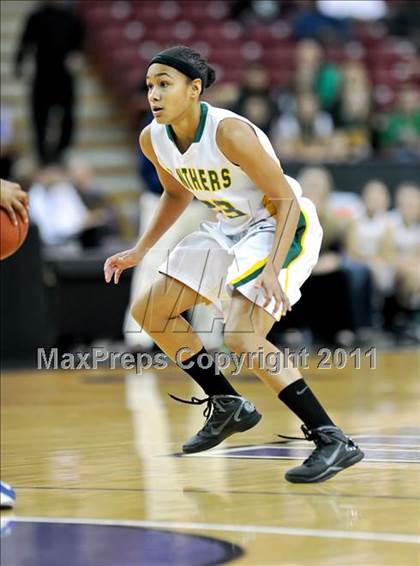 Thumbnail 2 in Pinewood vs. St. Bernard (CIF State D5 Final) photogallery.