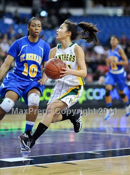 Thumbnail 2 in Pinewood vs. St. Bernard (CIF State D5 Final) photogallery.