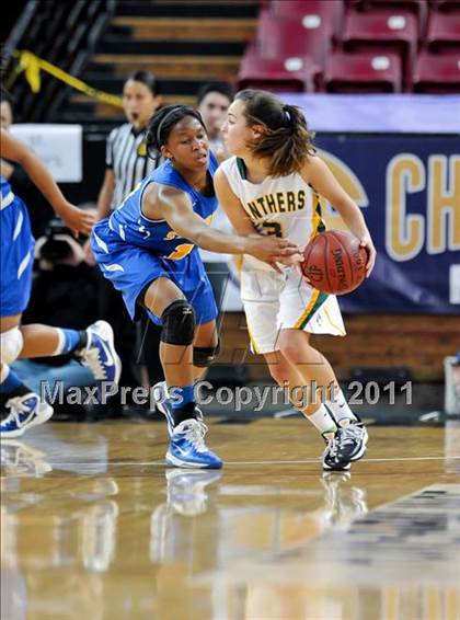 Thumbnail 3 in Pinewood vs. St. Bernard (CIF State D5 Final) photogallery.