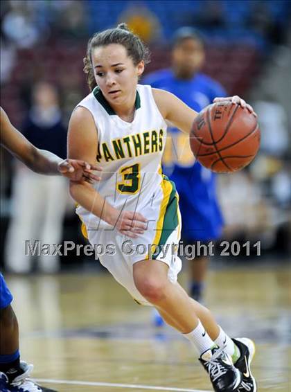 Thumbnail 2 in Pinewood vs. St. Bernard (CIF State D5 Final) photogallery.