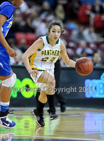 Thumbnail 1 in Pinewood vs. St. Bernard (CIF State D5 Final) photogallery.