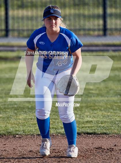 Thumbnail 1 in Elk Grove @ Del Campo photogallery.