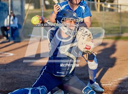 Thumbnail 1 in Elk Grove @ Del Campo photogallery.