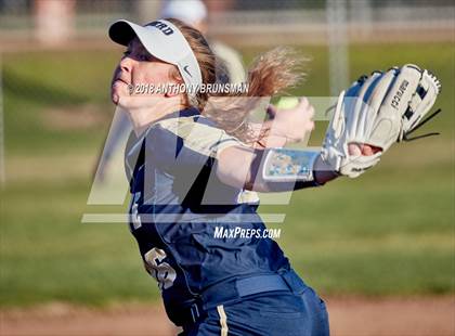 Thumbnail 3 in Elk Grove @ Del Campo photogallery.