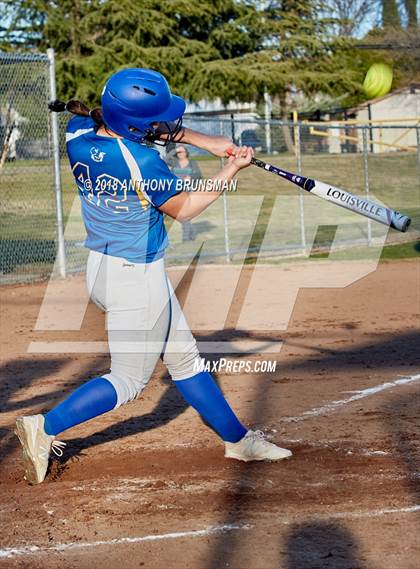 Thumbnail 3 in Elk Grove @ Del Campo photogallery.