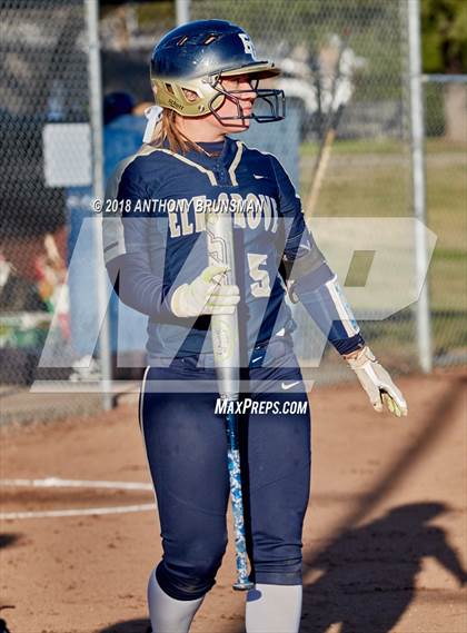 Thumbnail 1 in Elk Grove @ Del Campo photogallery.