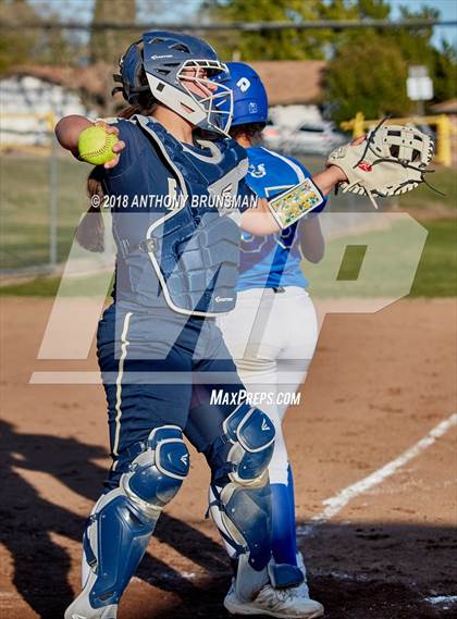 Thumbnail 1 in Elk Grove @ Del Campo photogallery.