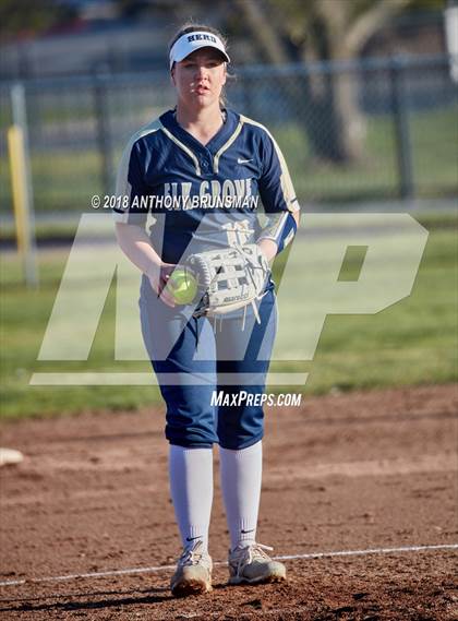 Thumbnail 3 in Elk Grove @ Del Campo photogallery.