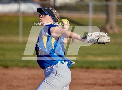 Thumbnail 2 in Elk Grove @ Del Campo photogallery.