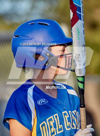 Thumbnail 2 in Elk Grove @ Del Campo photogallery.