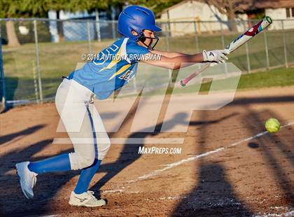Thumbnail 1 in Elk Grove @ Del Campo photogallery.