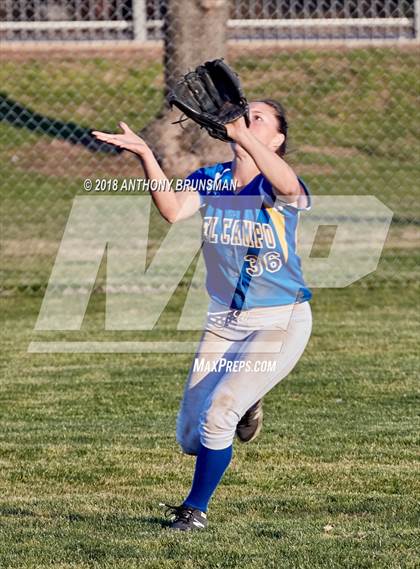 Thumbnail 2 in Elk Grove @ Del Campo photogallery.