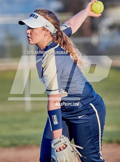 Thumbnail 3 in Elk Grove @ Del Campo photogallery.
