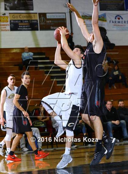 Thumbnail 1 in Hart vs. Calabasas (Calabasas Showcase) photogallery.