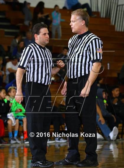 Thumbnail 1 in Hart vs. Calabasas (Calabasas Showcase) photogallery.