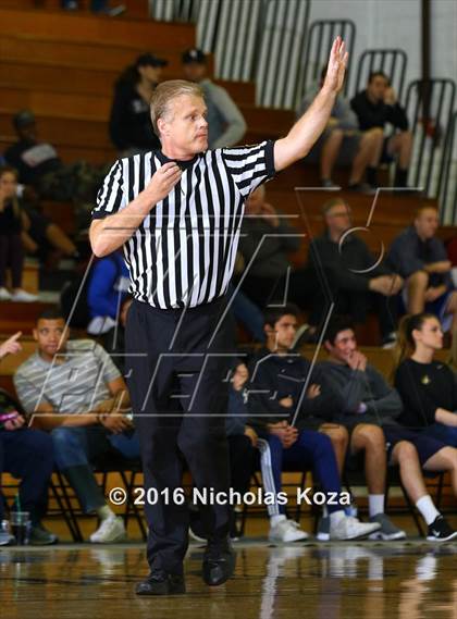 Thumbnail 3 in Hart vs. Calabasas (Calabasas Showcase) photogallery.