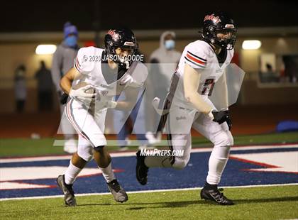 Thumbnail 1 in Maryville @ Oakland (TSSAA 6A Semifinal) photogallery.