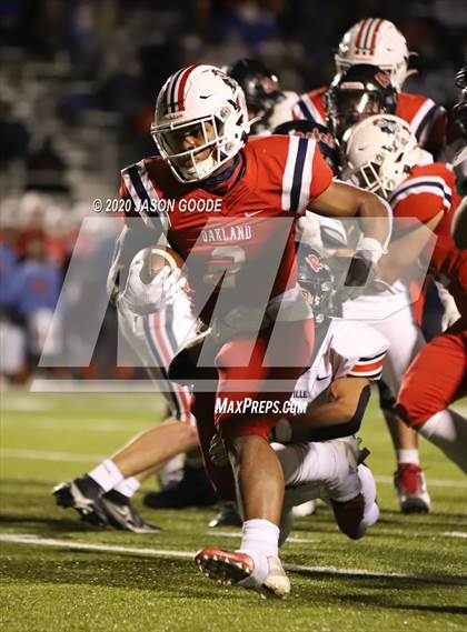 Thumbnail 3 in Maryville @ Oakland (TSSAA 6A Semifinal) photogallery.