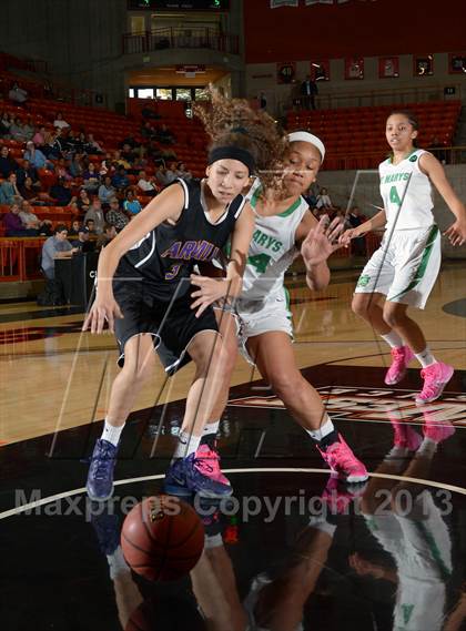 Thumbnail 3 in Kennedy vs. St. Mary's (CIF SJS D1 Semifinal) photogallery.