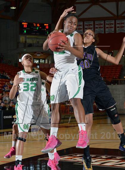 Thumbnail 1 in Kennedy vs. St. Mary's (CIF SJS D1 Semifinal) photogallery.