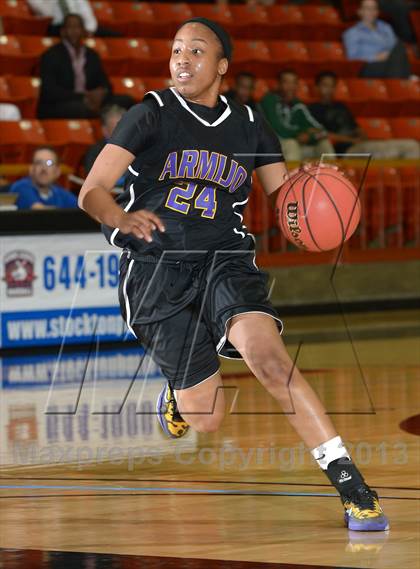 Thumbnail 2 in Kennedy vs. St. Mary's (CIF SJS D1 Semifinal) photogallery.
