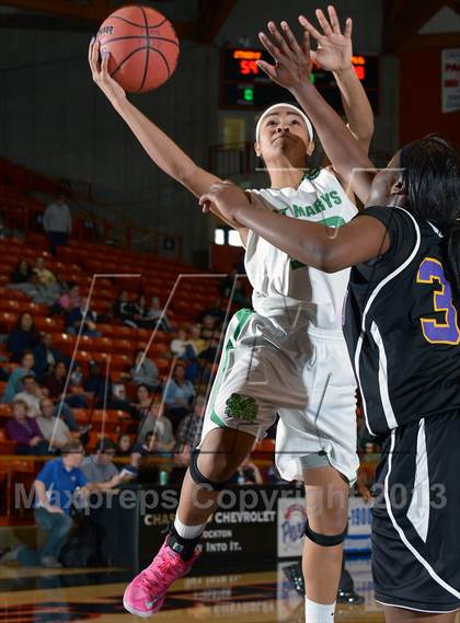 Thumbnail 3 in Kennedy vs. St. Mary's (CIF SJS D1 Semifinal) photogallery.