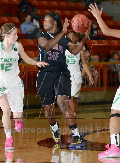 Thumbnail 3 in Kennedy vs. St. Mary's (CIF SJS D1 Semifinal) photogallery.