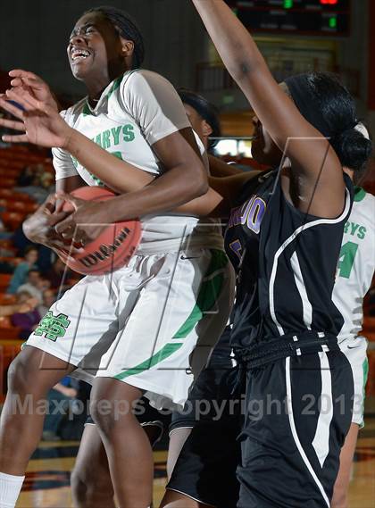 Thumbnail 2 in Kennedy vs. St. Mary's (CIF SJS D1 Semifinal) photogallery.