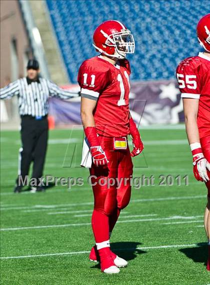 Thumbnail 1 in St. John's vs. Leominster (MIAA Division 1 Central Final) photogallery.