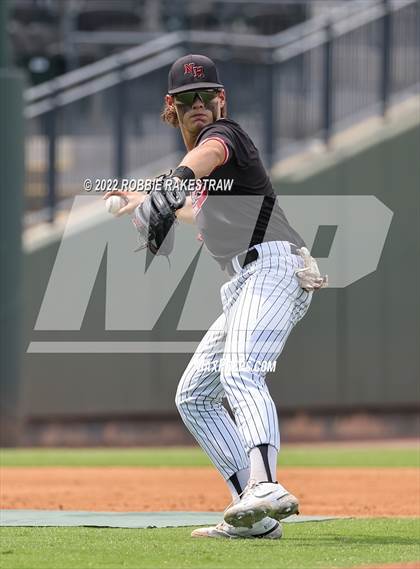 Thumbnail 2 in Valley Mills vs. New Home (UIL 2A Baseball Semifinal) photogallery.