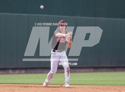 Thumbnail 3 in Valley Mills vs. New Home (UIL 2A Baseball Semifinal) photogallery.