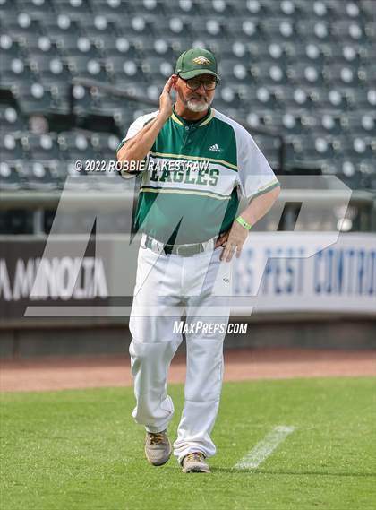 Thumbnail 1 in Valley Mills vs. New Home (UIL 2A Baseball Semifinal) photogallery.
