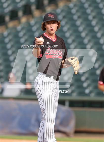 Thumbnail 3 in Valley Mills vs. New Home (UIL 2A Baseball Semifinal) photogallery.