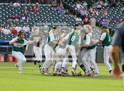 Thumbnail 2 in Valley Mills vs. New Home (UIL 2A Baseball Semifinal) photogallery.