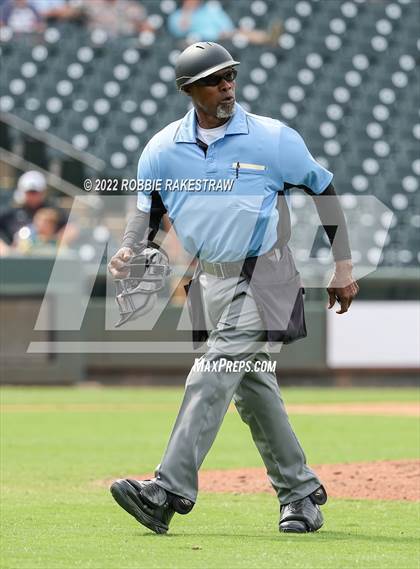 Thumbnail 1 in Valley Mills vs. New Home (UIL 2A Baseball Semifinal) photogallery.