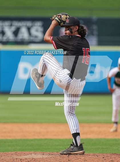 Thumbnail 2 in Valley Mills vs. New Home (UIL 2A Baseball Semifinal) photogallery.